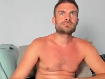 Chaturbate Live Sex Cam of 10in_deluxe