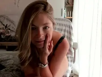 Chaturbate Live Sex of bestgirl_ofthe_neighborhood