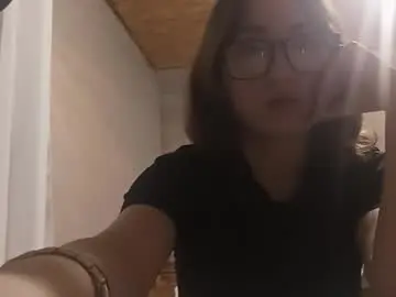 Chaturbate Live Sex Cam of cicelyphaup