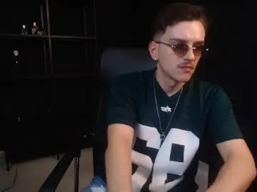 Chaturbate Sex Chat of felixstark