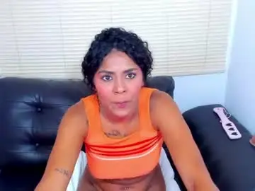 Chaturbate Sex Cam of edelaine_rogers
