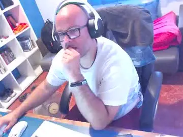 Chaturbate Watch Live Sex Cams of ravingr3d3