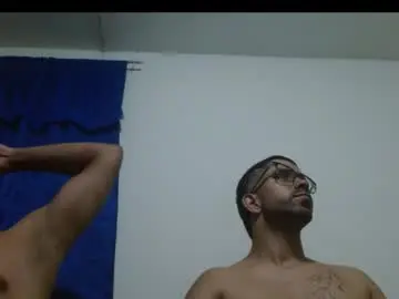 Chaturbate Adult Video Chat of thehousedog