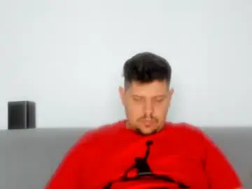 Chaturbate Best live sex cam show of famousboy1