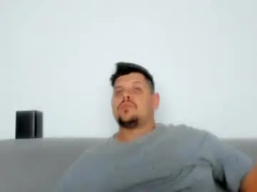 Chaturbate Live Porn of famousboy1