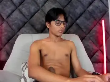 Chaturbate Live Sex Cam of liamkron