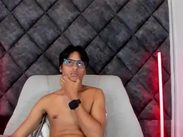 Chaturbate Nude Webcam of liamkron