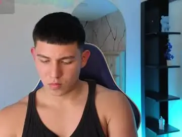 Chaturbate Sex Chat of james_cr