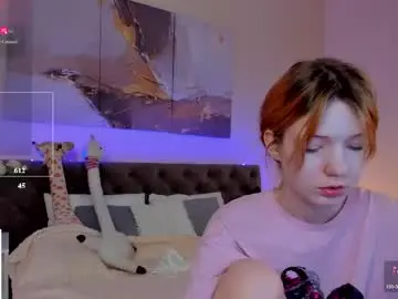 Chaturbate Live Sex Cam of hey_lexy
