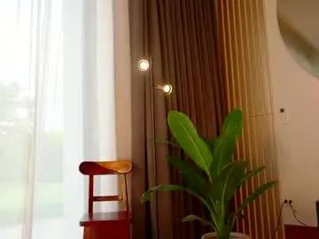 Chaturbate Live Porn of nicolle_mitchelle