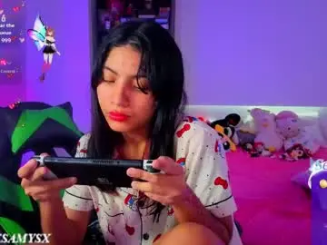 Chaturbate Sex Chat of helia_n_amy