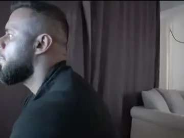 Chaturbate Live Porn of rickymiami1