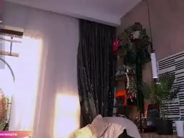 Chaturbate Adult Video Chat of serene_sophiex