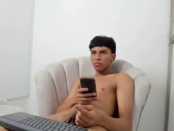 Chaturbate Free Porn Cam of stiven_cum2