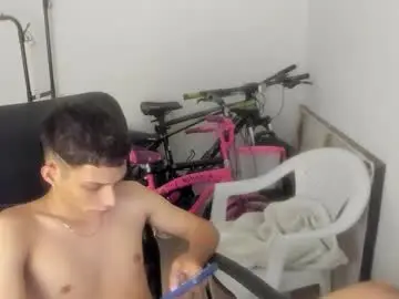 Chaturbate Sex Cam of white_master444