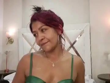 Chaturbate Watch Live Sex Cams of sky_collins_