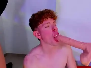 Chaturbate Live Sex of chris18red