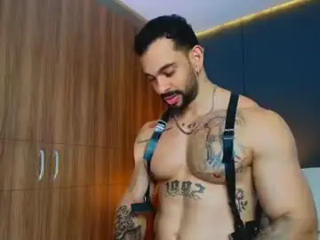 Chaturbate Best live sex cam show of massimo_visconti