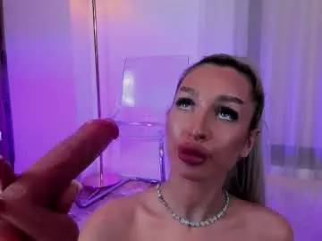 Chaturbate Watch Live Sex Cams of ariannaxo_