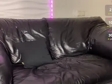 Chaturbate Best live sex cam show of ursaotome