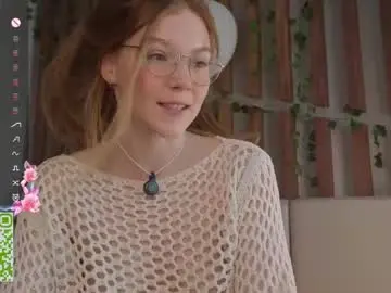 Chaturbate Live Porn of lyra_thenymph