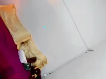 Chaturbate Best live sex cam show of chantal_fuck