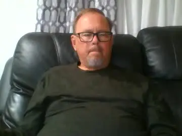 Chaturbate Free Porn Cam of freddieknuck