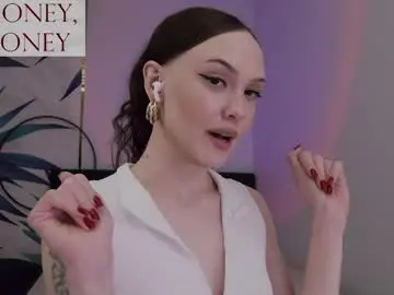 Chaturbate Live Sex Cam of sirenaswhisper