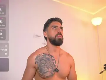 Chaturbate Live Sex Cam of mark_broown_