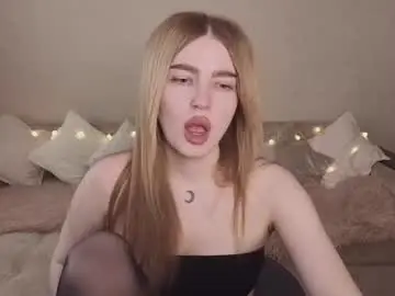 Chaturbate Live Sex Cam of violettaotis