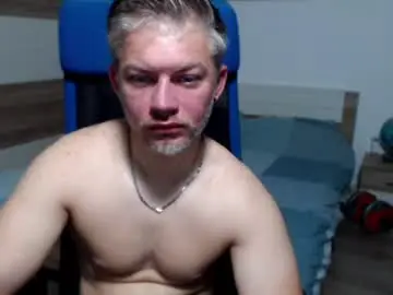 Chaturbate Free Porn Cam of robbyshawz
