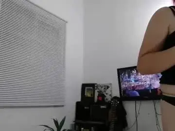 Chaturbate Live Sex Cam of sophie_banger