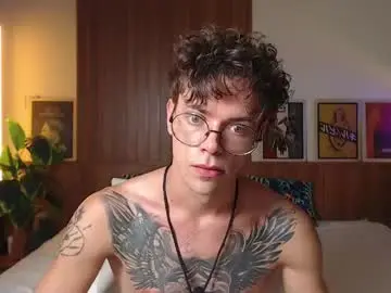 Chaturbate Live Porn of william_henry_a