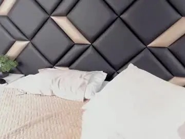 Chaturbate Adult Webcams of adrianaharlow