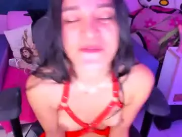 Chaturbate Private Sex Chat of katiuska_doll_squirt