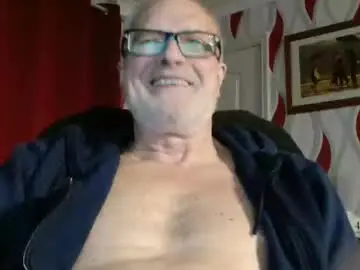 Chaturbate Live Sex Cam of daddiescockforyou