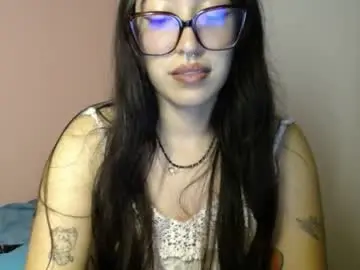 Chaturbate Watch Live Sex Cams of lolitabitchhorney_