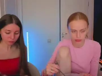 Chaturbate Watch Live Sex Cams of ihavepaws33