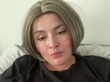 Chaturbate Sex Cam of emily_morning_dew