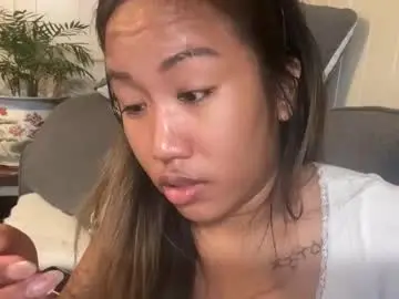 Chaturbate Live Sex Cam of viviandela97
