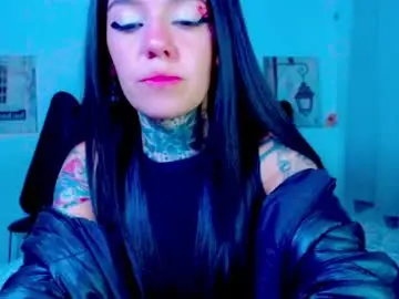 Chaturbate Free Porn Cam of lannie_gonzales