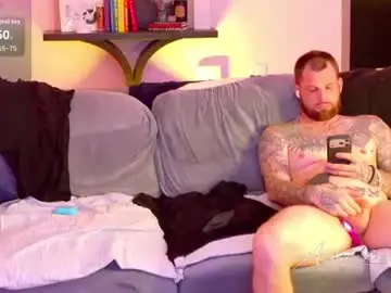 Chaturbate Live Sex Cam of alexxxzander1