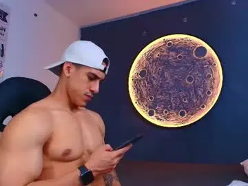 Chaturbate Free Porn Cam of duran_dhikol1