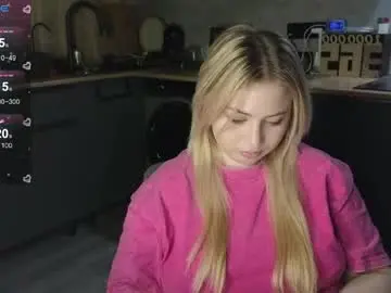Chaturbate Adult Video Chat of shy_blondiee