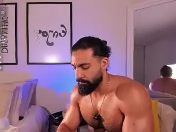 Chaturbate Live Porn of maxstrong01