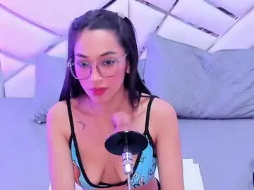 Chaturbate Live Sex Cam of gabbieskinny