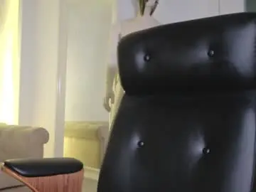 Chaturbate Free Porn Cam of maxkaiden