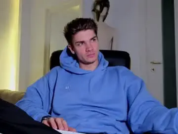 Chaturbate Live Porn of maxkaiden
