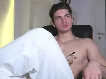 Chaturbate Free Porn Cam of maxkaiden