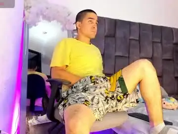 Chaturbate Free Porn Cam of christopher_harris_